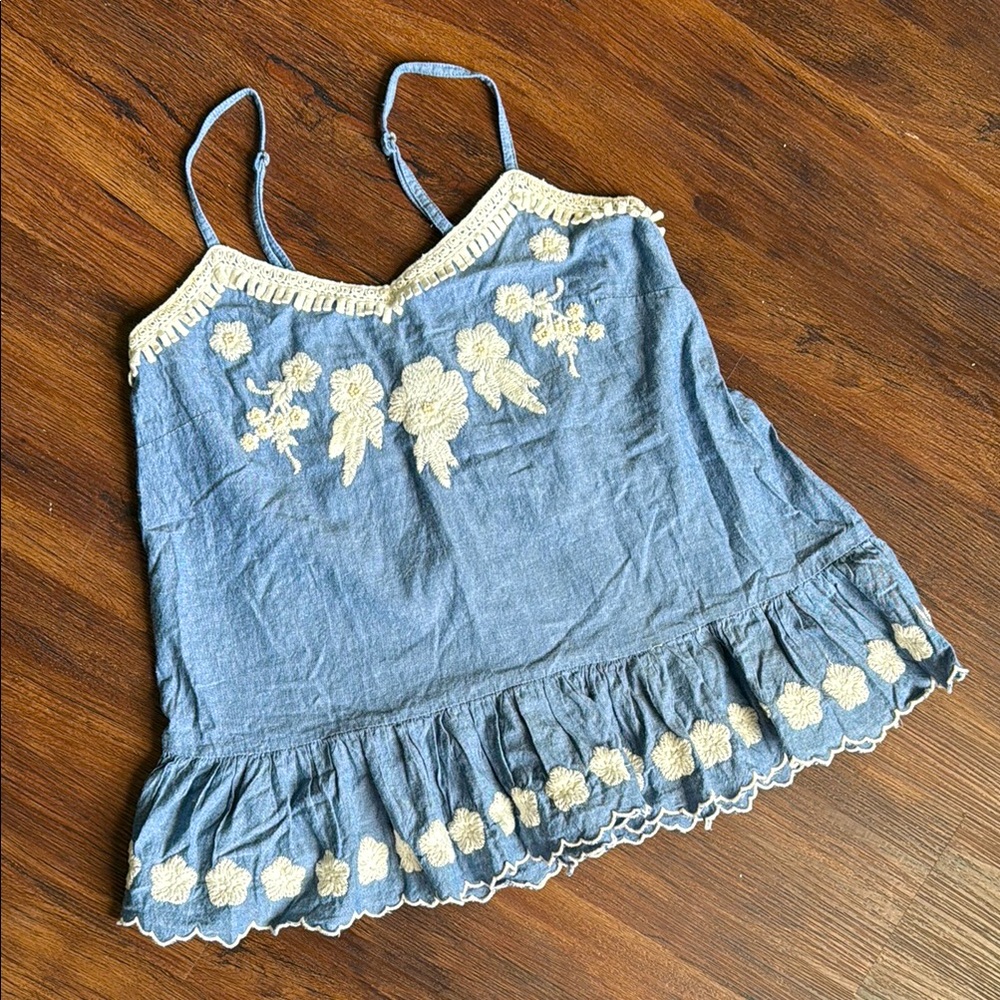 Chelsea & Violet Strappy Low Peplum Beaded Floral Top XS